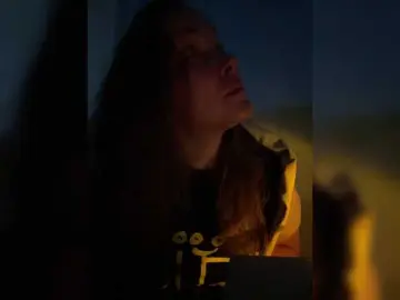 Bongacams Watch Live Sex Cams of Alisasqrl