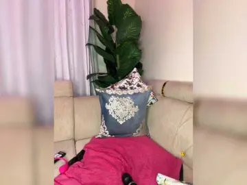 Bongacams Free Porn Cam of Pretty-thicky