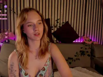 Bongacams Adult Webcams of Casey-Sweeet