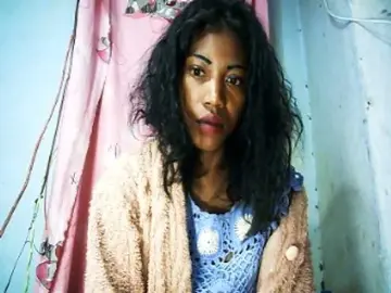 Bongacams Free Live Porn of Honey699