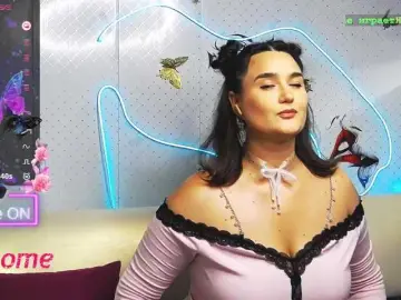Bongacams Live Porn of WickedButShy