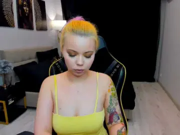 Bongacams Adult Video Chat of FunnyVibe
