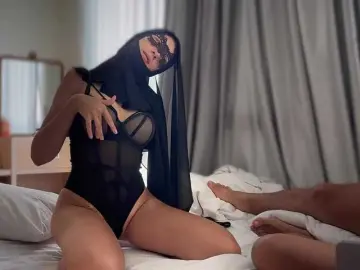 Bongacams Sex Cam of hiddenCrazySlut
