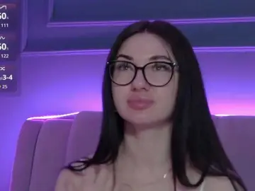 Bongacams Watch Live Sex Cams of Chiaralovee