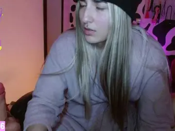 Bongacams Live Sex Cam of hi-elora