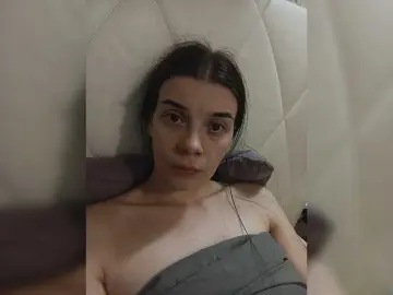 Bongacams Free Live Porn of ShellBixAngeLL