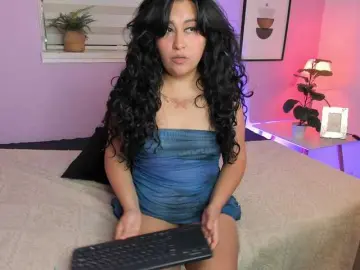 Bongacams Adult Video Chat of Zara-Blooom
