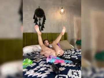 Bongacams Private Sex Chat of pinkys-slave