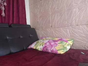 Bongacams Live Sex Cam of Camila-milf