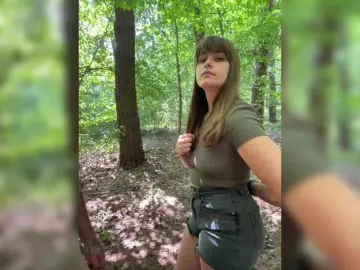 Bongacams Free Live Porn of Cherry-viking98