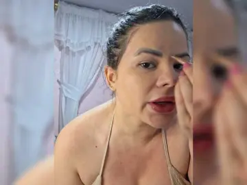 Bongacams Adult Webcam of AliceBraga