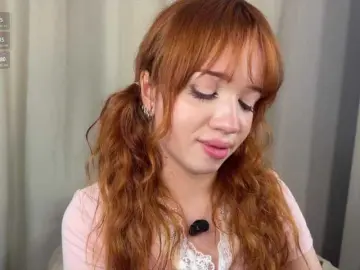 Bongacams Live Porn of LolaXBambi