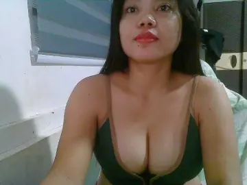 Bongacams Sex Cam of Courtney01
