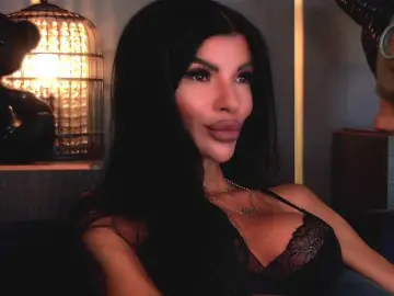 Bongacams Adult Video Chat of EleniaDevons