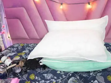 Bongacams Sex Cam of naughtyyindiann
