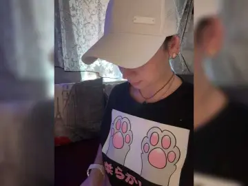 Bongacams Free Porn Cam of AureliyXXX