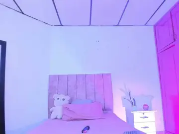 Bongacams Sex Cam of Mila-Wood