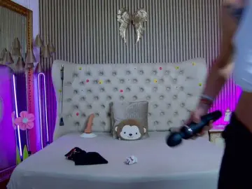 Bongacams Best live sex cam show of TastyShow