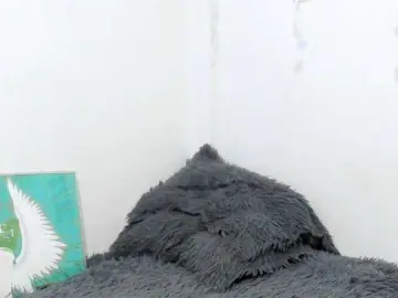 Bongacams Live Sex Cam of sweetavi