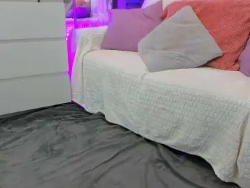 Bongacams Sex Cam of Reina-Cummings