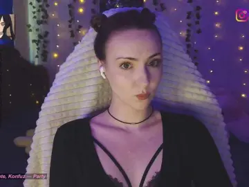 Bongacams Watch Live Sex Cams of LollyGirlMoon