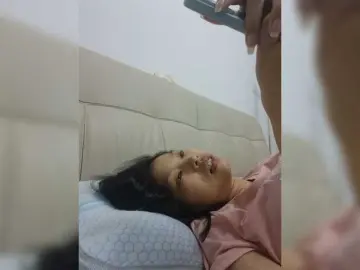 Bongacams Private Sex Chat of Selinababy99