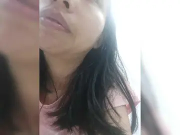 Bongacams Nude Webcam of Selinababy99
