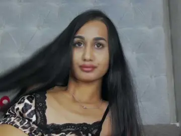 Bongacams Free Porn Cam of LexxyPlay