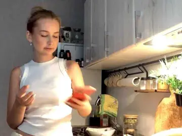 Bongacams Live Sex of Emelinestrande