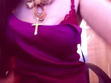 Bongacams Watch Live Sex Cams of SpecialCerise