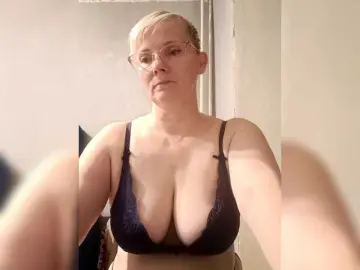 Bongacams Best live sex cam show of Sweetie454