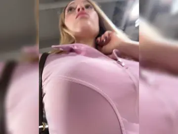 Bongacams Free Live Porn of KiraBlake