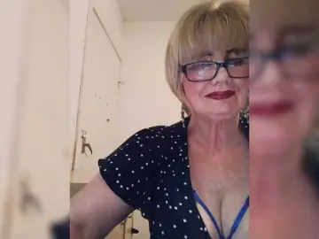 Bongacams Live Porn of KASANDRABOLOSHKA