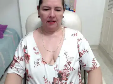 Bongacams Nude Webcam of leonela-68