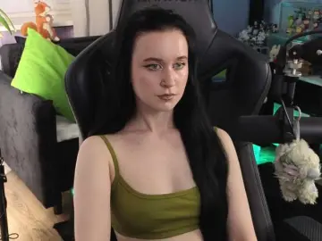 Bongacams Live Sex Cam of KiraLiLime