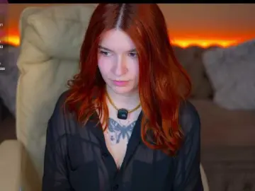Bongacams Live Porn of RedShinee