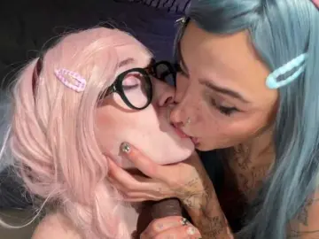 Bongacams Best Webcam of KellyAndJulie