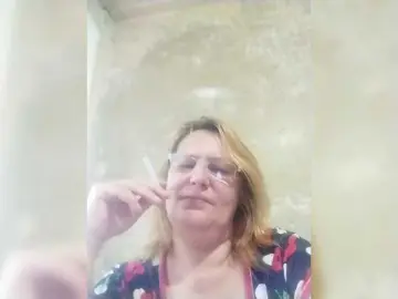 Bongacams Watch Live Sex Cams of ForestLadyXL