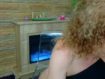 Bongacams Adult Video Chat of DiamondMilff