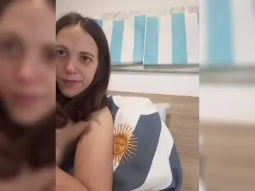 Bongacams Nude Webcam of Lauflor