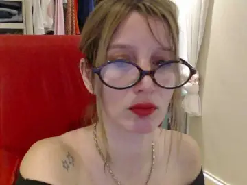 Bongacams Private Sex Chat of Sweet-Maga
