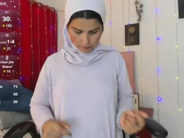 Bongacams Watch Live Sex Cams of AishaAmin