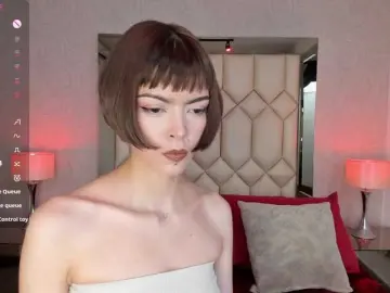 Bongacams Free Porn Cam of DollyConnor