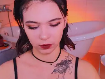 Bongacams Free Live Porn of CoralineJones