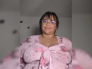 Bongacams Live Porn of CandyBrowm
