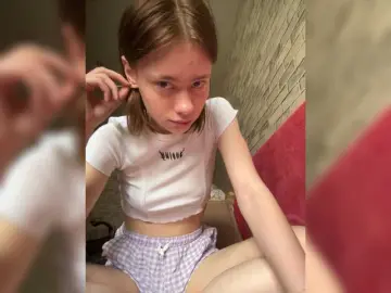 Bongacams Best live sex cam show of 18YoungPussy18