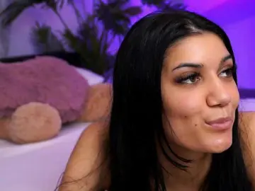 Bongacams Adult Video Chat of TenderSin