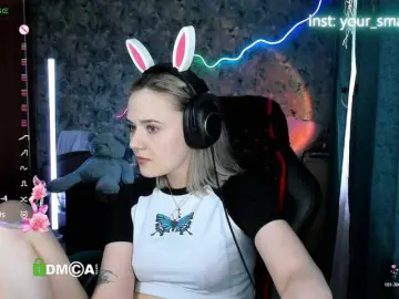 Bongacams Adult Webcams of your-small-bunny