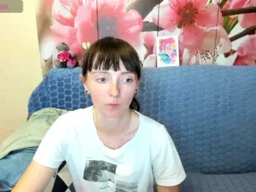 Bongacams Live Porn of KathelinBrik