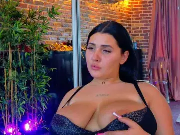 Bongacams Adult Video Chat of boobzilla
